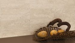 Dualtravertine_kitchen.jpg